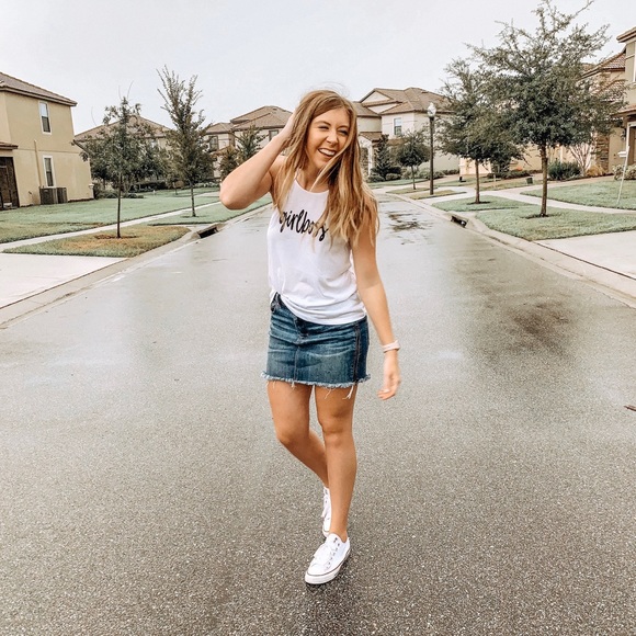 Meet your Posher, Kelsey - Picture 1 of 1